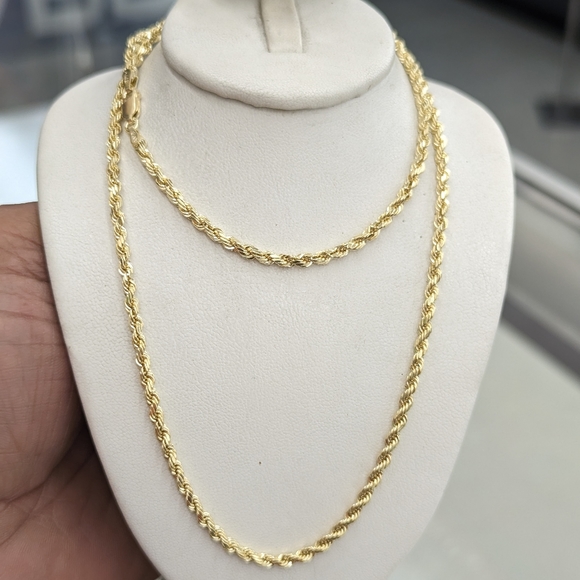10kt real gold rope chain 2.9 mm 22 inches - Picture 7 of 10